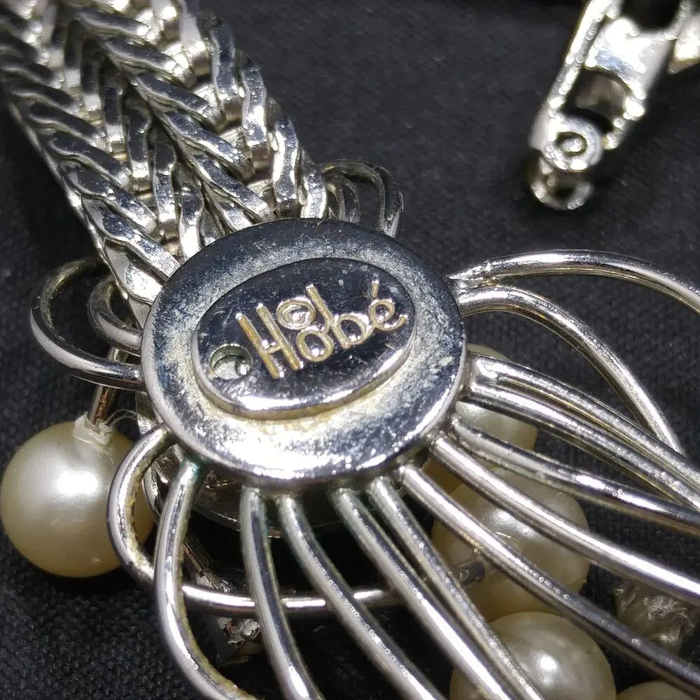 Vintage Hobé Pearl Rhinestone Modernist Necklace 16 Inch